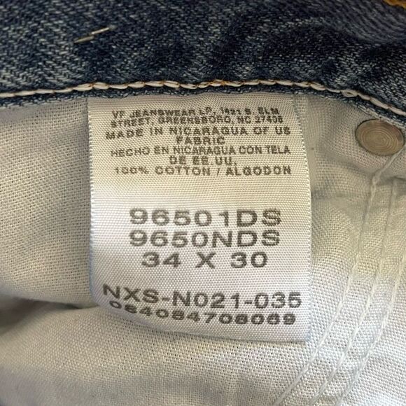 VINTAGE WRANGLER High Waisted Cut Off Medium Wash Denim Shorts Retro Sz 34 - Picture 4 of 5